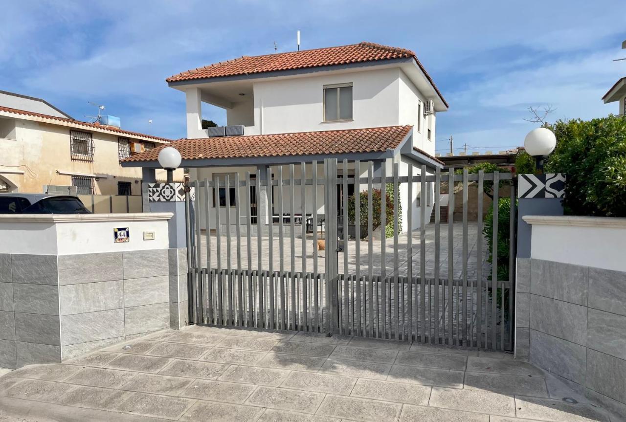 Acquamarina Apartment 马尔扎梅米 外观 照片